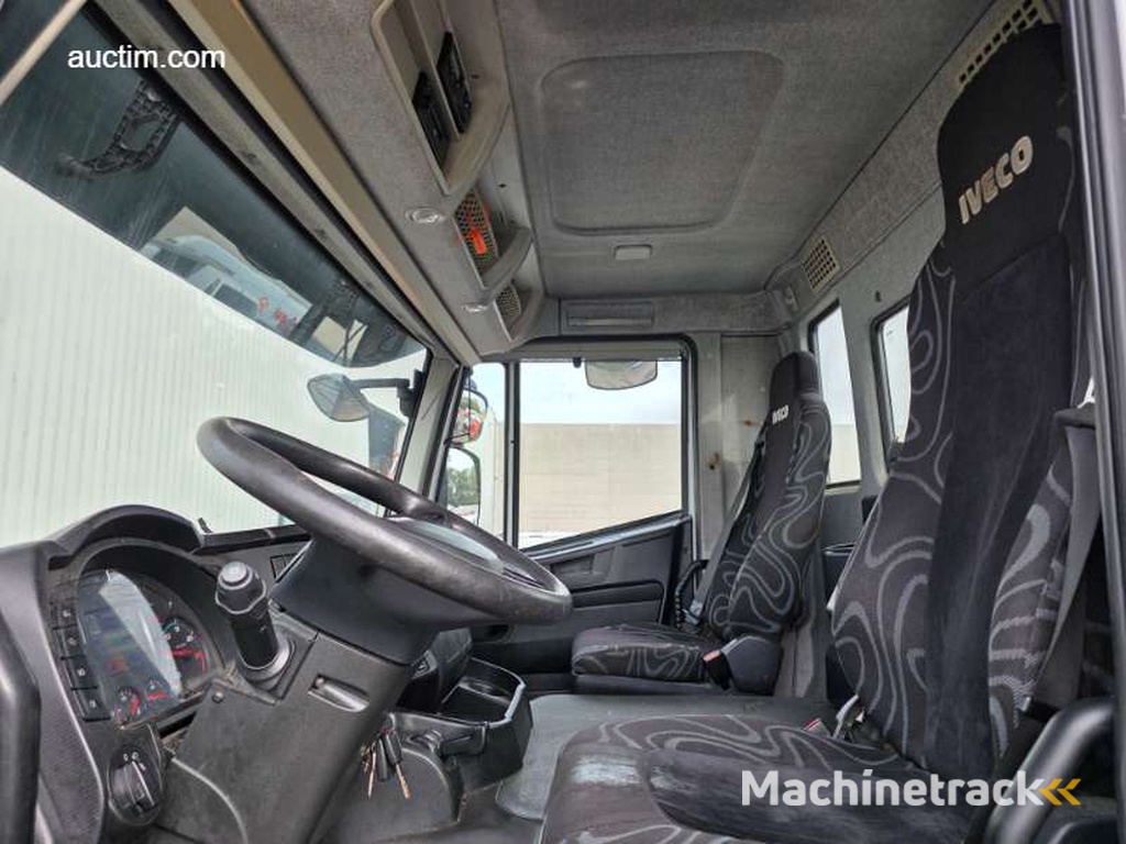 Iveco Stralis 420 Standard tractor 2014