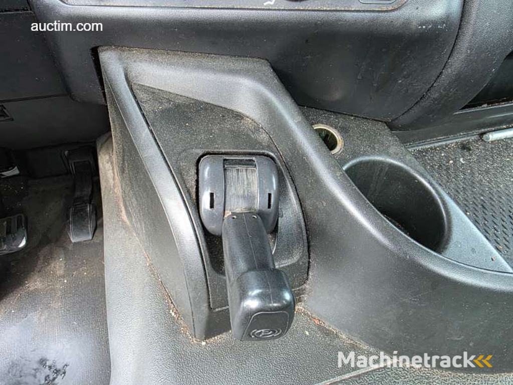 Iveco Stralis 420 Standard tractor 2014