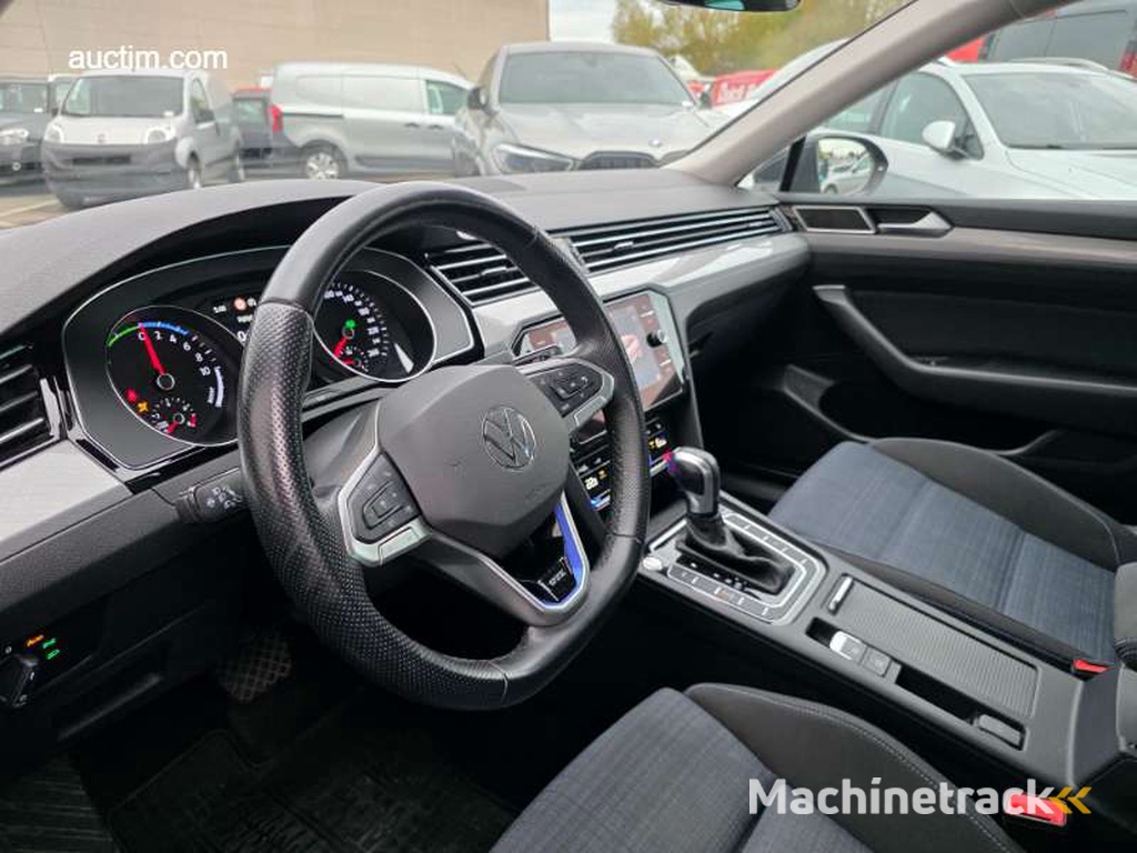 Volkwagen Passat Variant GTE 2020