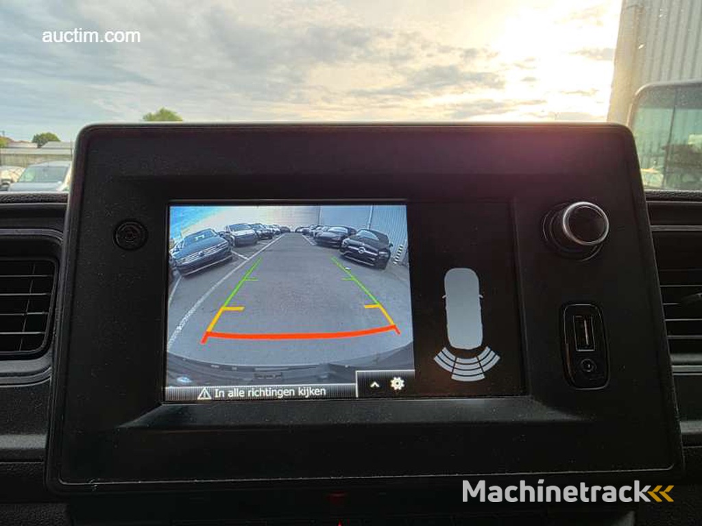 Renault Master Grand Confort FWD L2H2dCi 2023...