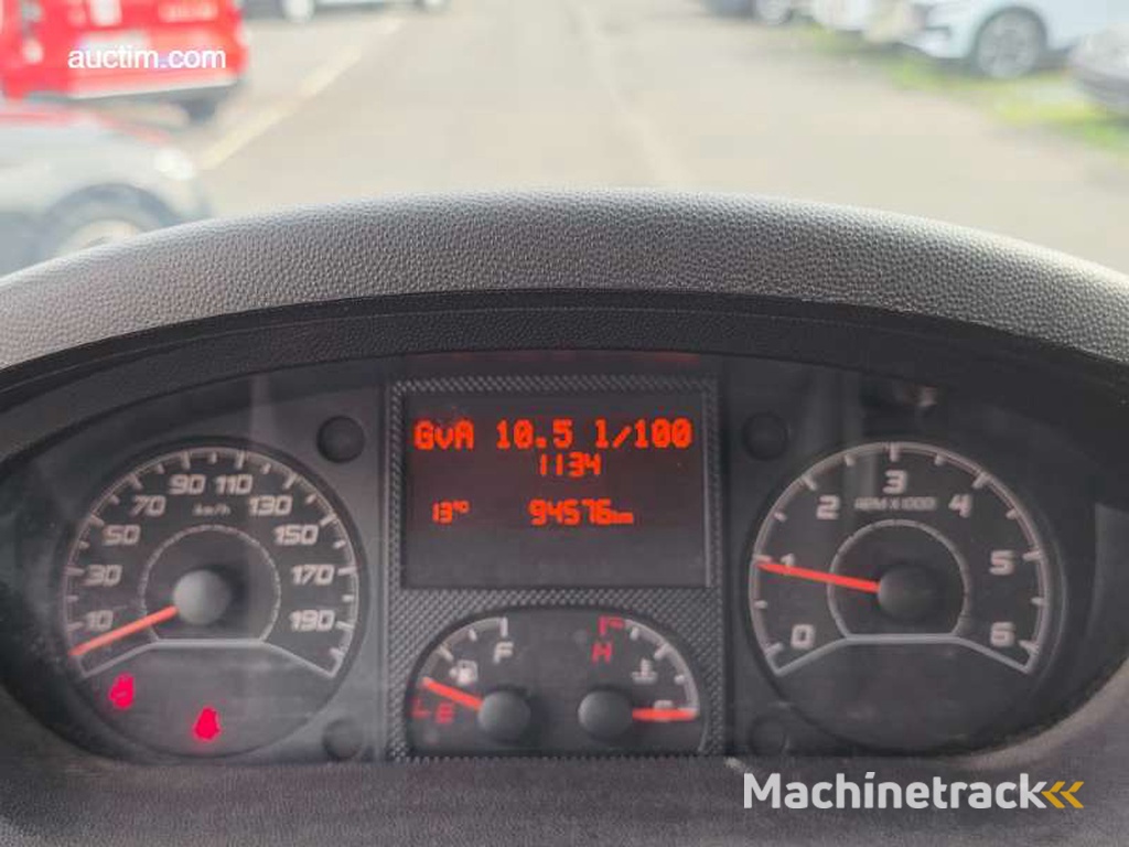 Peugeot  Boxer 2020 bestelwagen met open laadbak