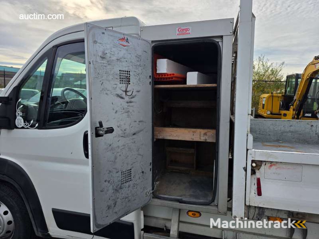 Peugeot  Boxer 2020 bestelwagen met open laadbak