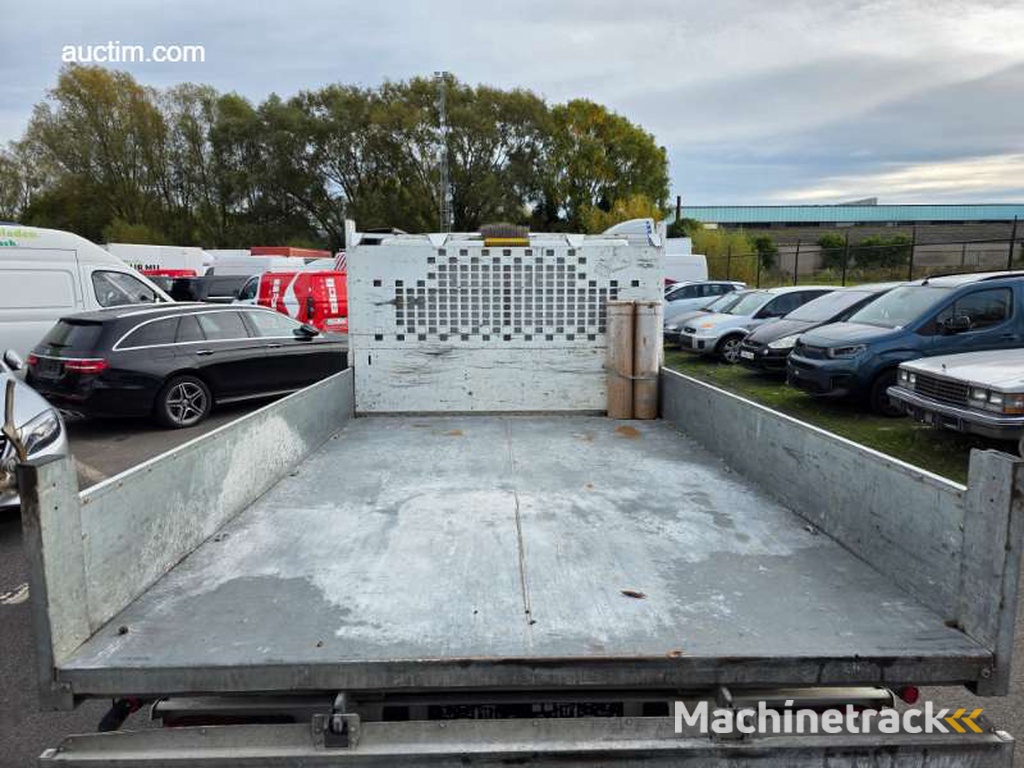 Peugeot  Boxer 2020 bestelwagen met open laadbak