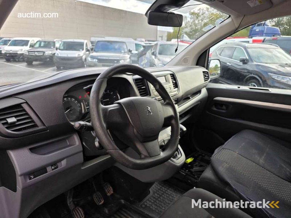 Peugeot Expert 2019 bestelwagen met dubbele...