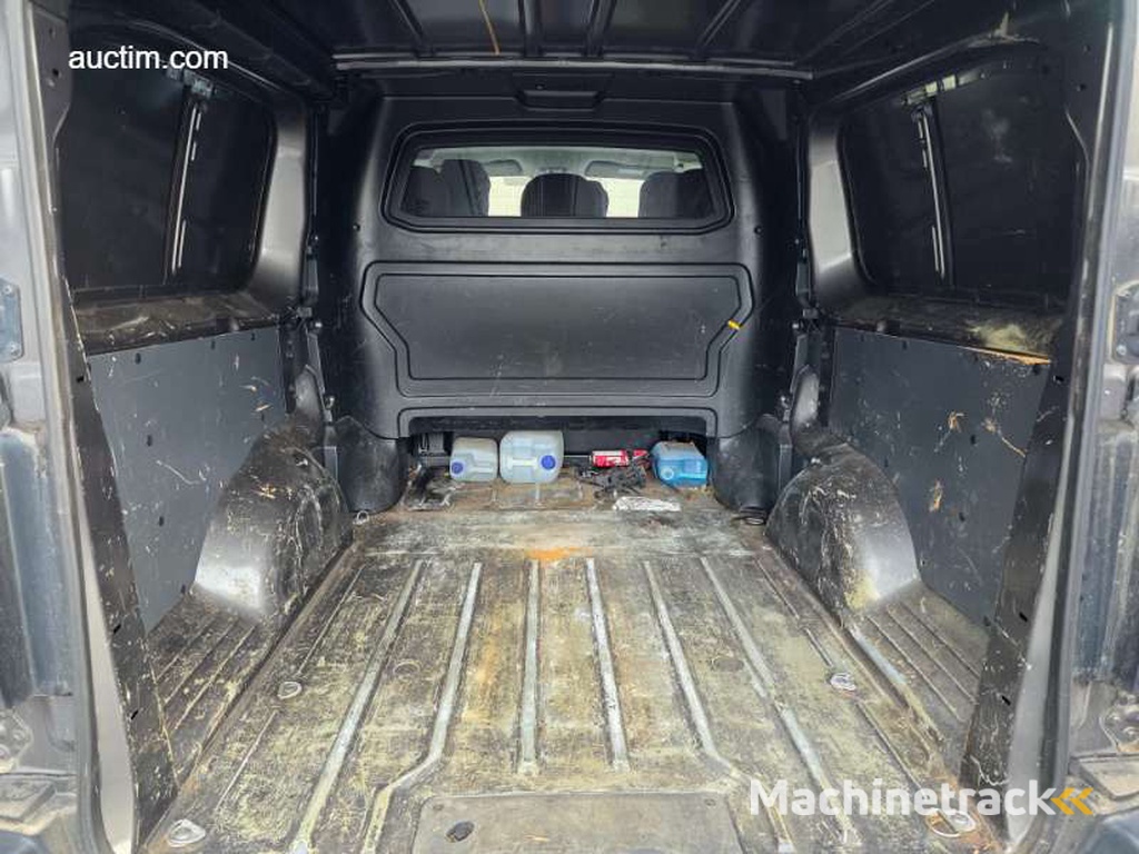 Peugeot Expert 2019 bestelwagen met dubbele...