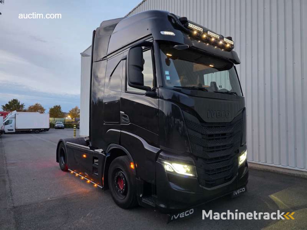 Iveco S-Way AS440ST/FP Standard tractor 2023