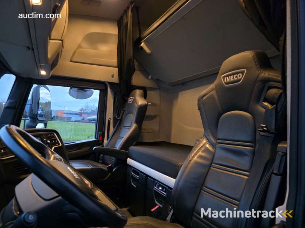 Iveco S-Way AS440ST/FP Standard tractor 2023