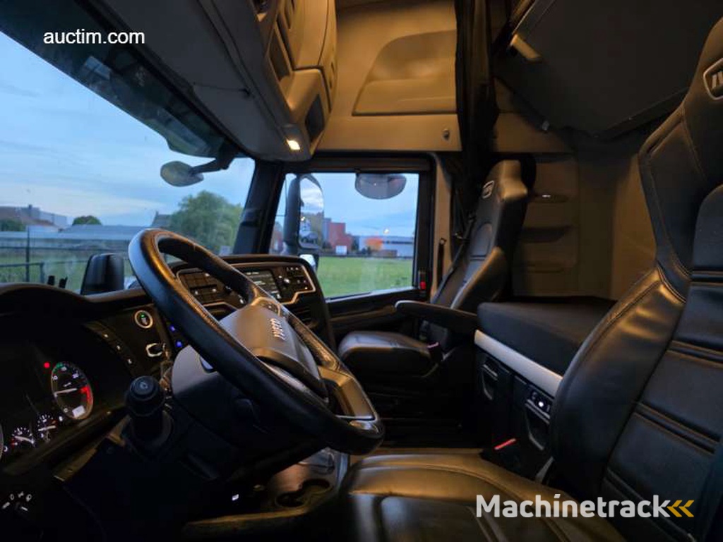 Iveco S-Way AS440ST/FP Standard tractor 2023