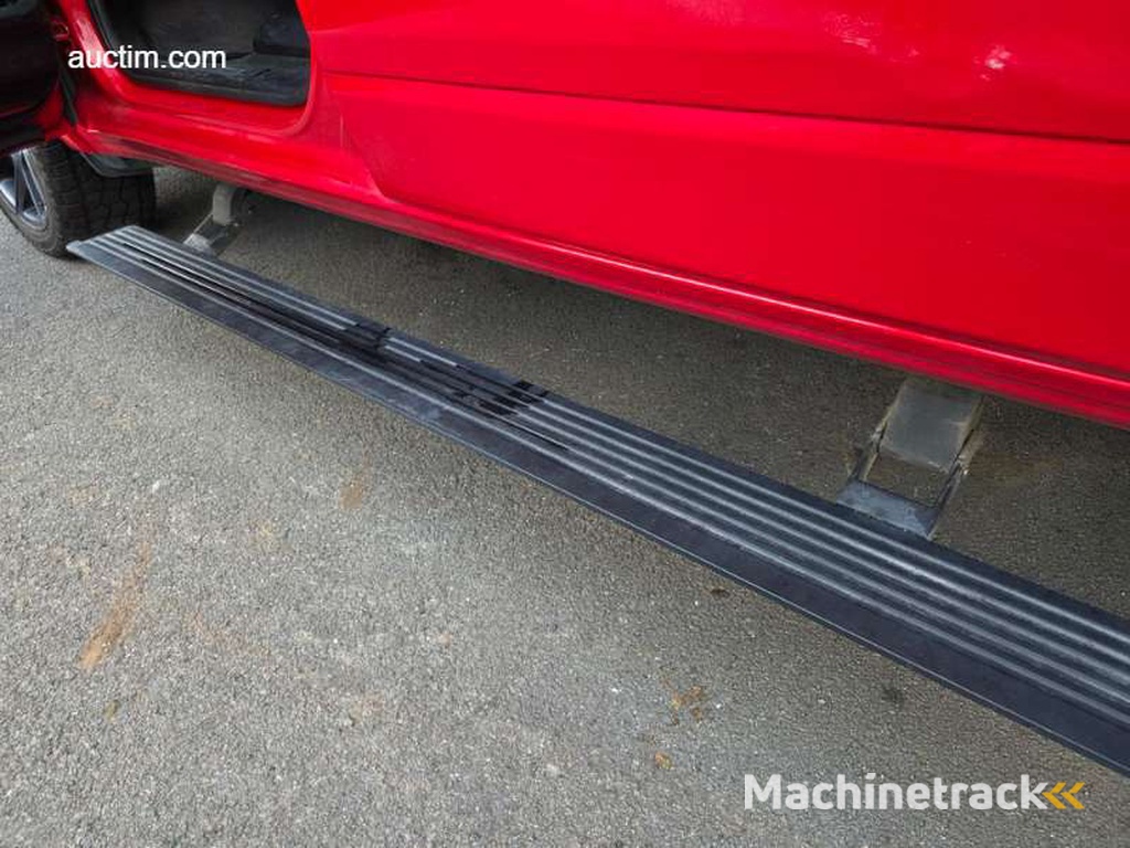 Dodge  RAM 1500 Laramie Crew Cab Night Edition...