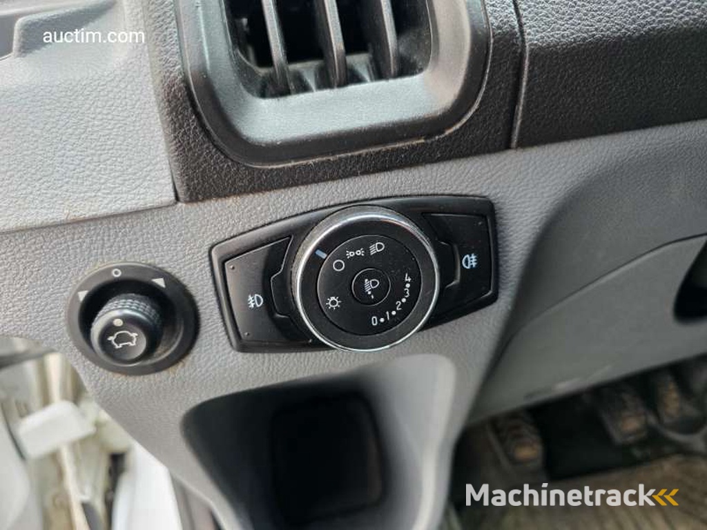 Ford Transit 2015 Gesloten bestelwagen