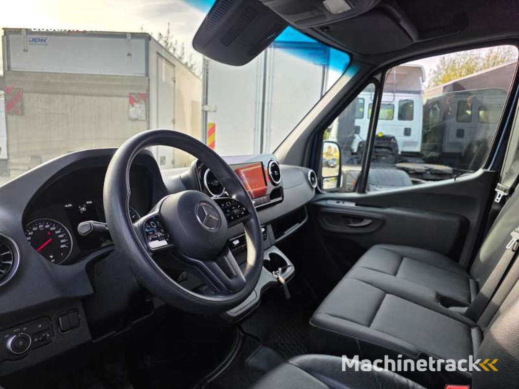 Mercedes-Benz Sprinter 319 CDI GB L2  2023...