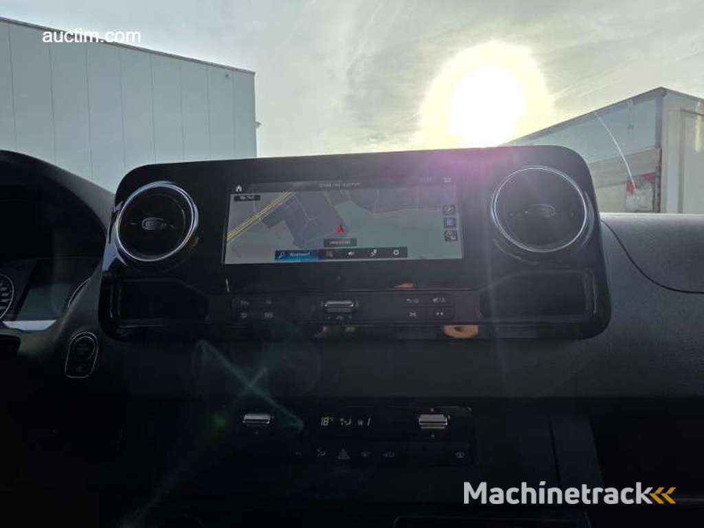 Mercedes-Benz Sprinter 319 CDI GB L2  2023...