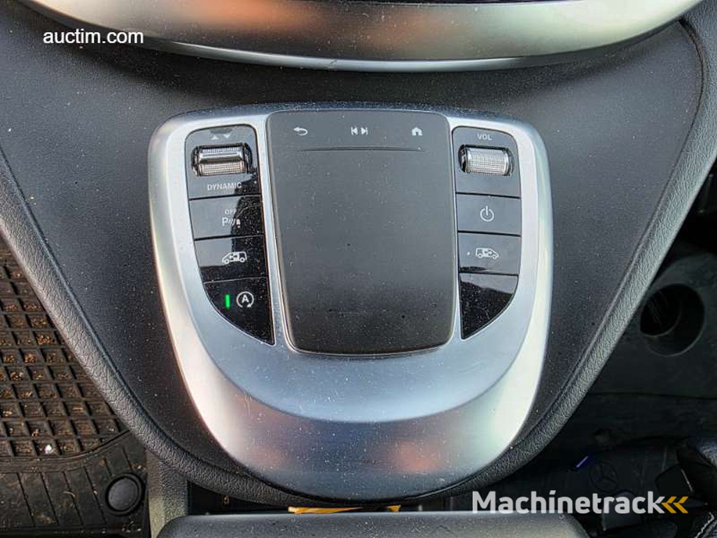Mercedes-Benz V300 D Combi Avantgarde L3 2022