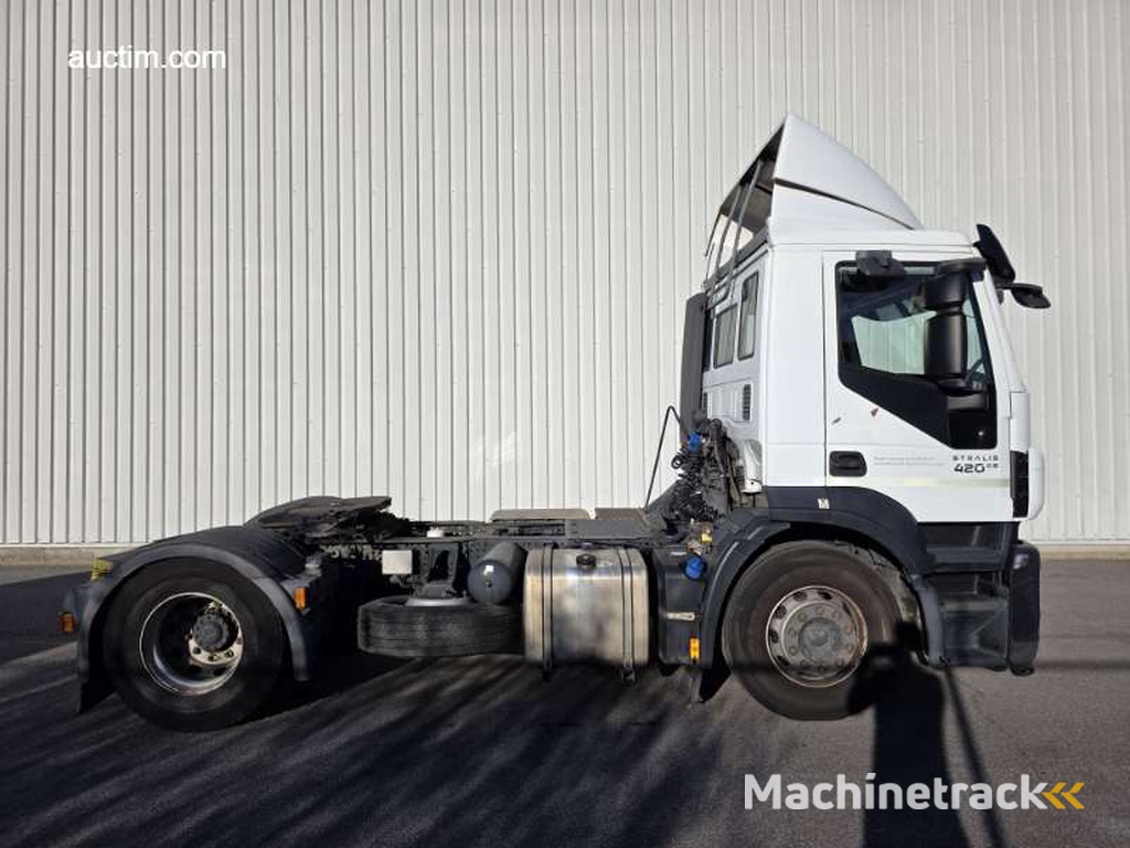 Iveco Stralis 420 Standaard trekker 2014