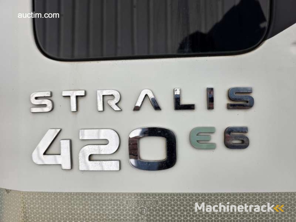 Iveco Stralis 420 Standaard trekker 2016