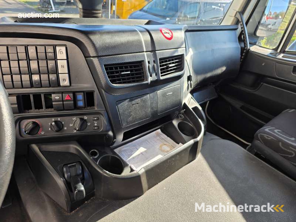 Iveco Stralis 420 Standaard trekker 2016