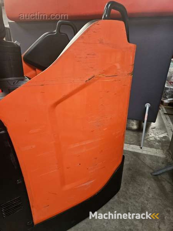 Toyota SPE140L elektrische stapelaar