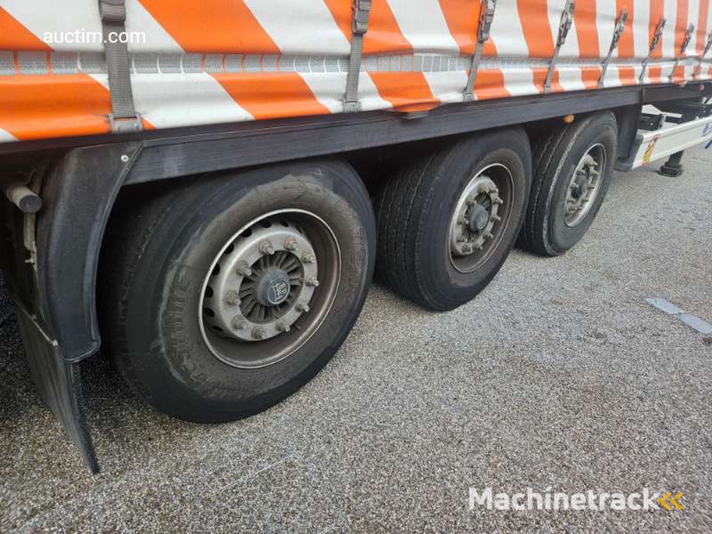 KÄSSBOHRER MAXIMA 2023 Gesloten oplegger