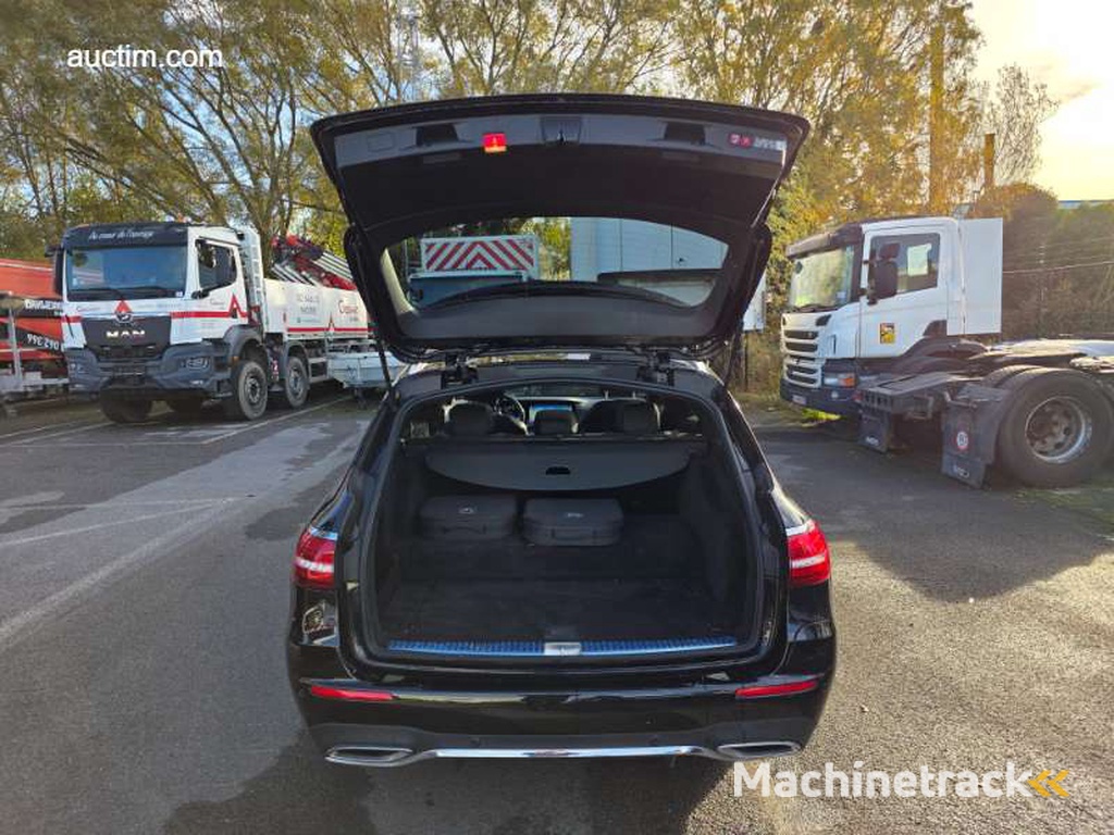 Mercedes-Benz E 300de AMG Line