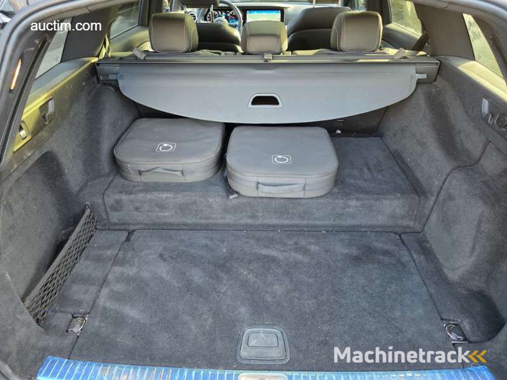 Mercedes-Benz E 300de AMG Line