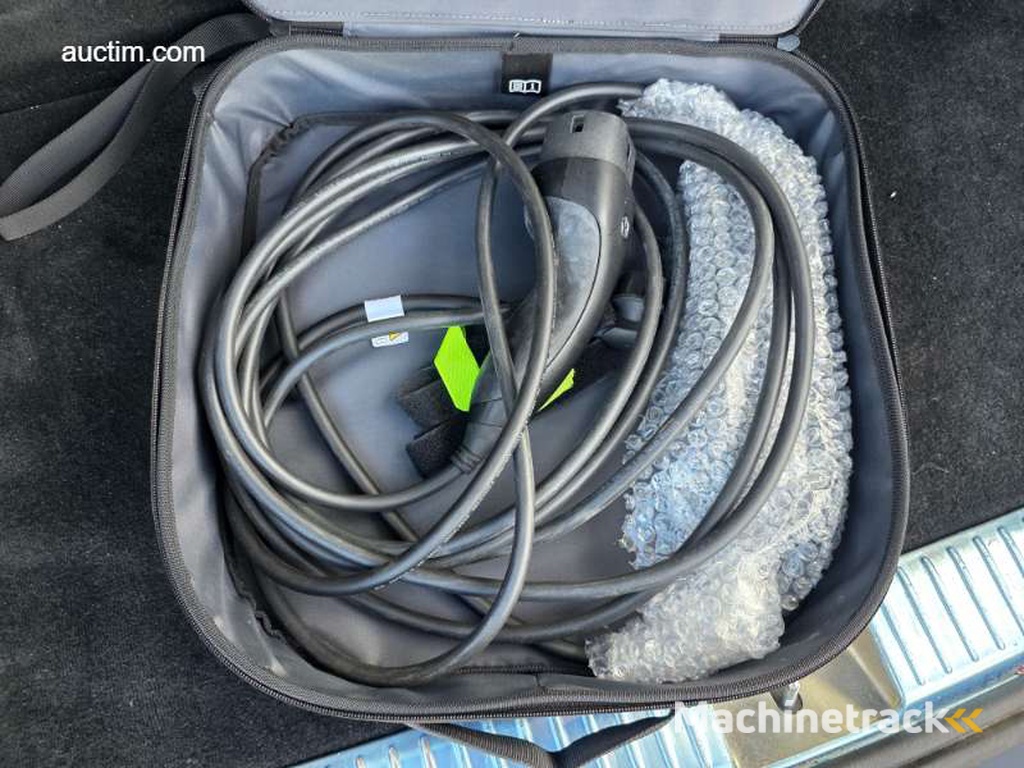 Mercedes-Benz E 300de AMG Line