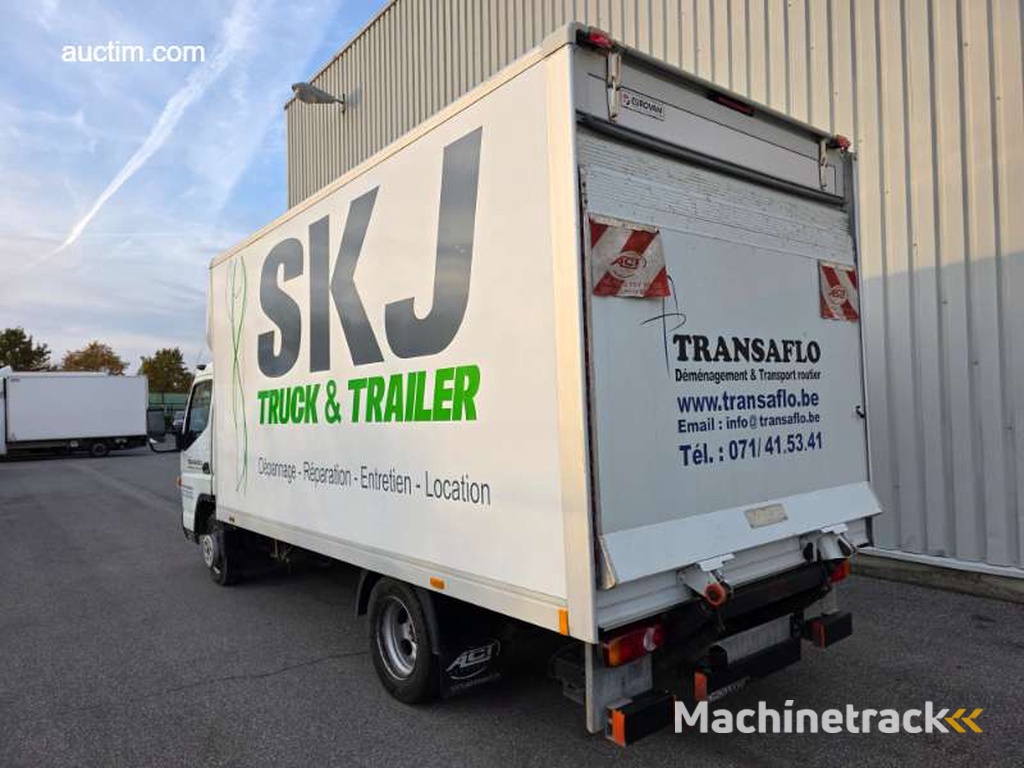 Fuso Canter 3C15 2016 Box Truck