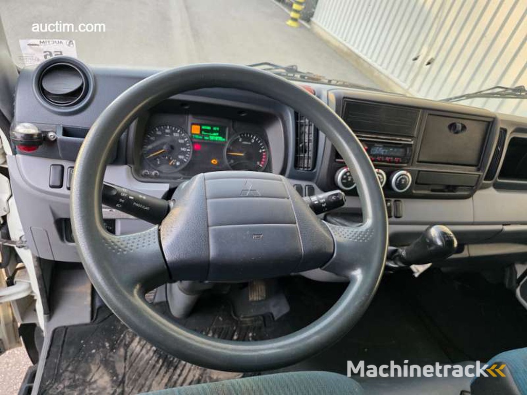 Fuso Canter 3C15 2016 Box Truck