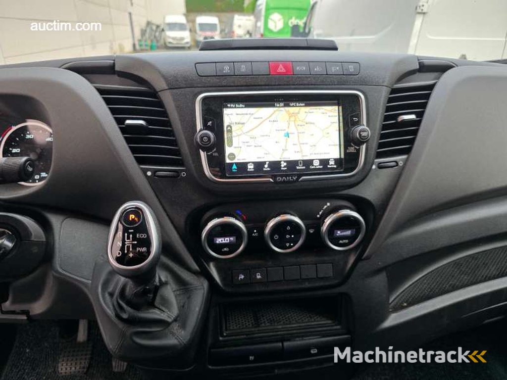 Iveco 35S18 Daily HiMatic 2022 Gesloten...