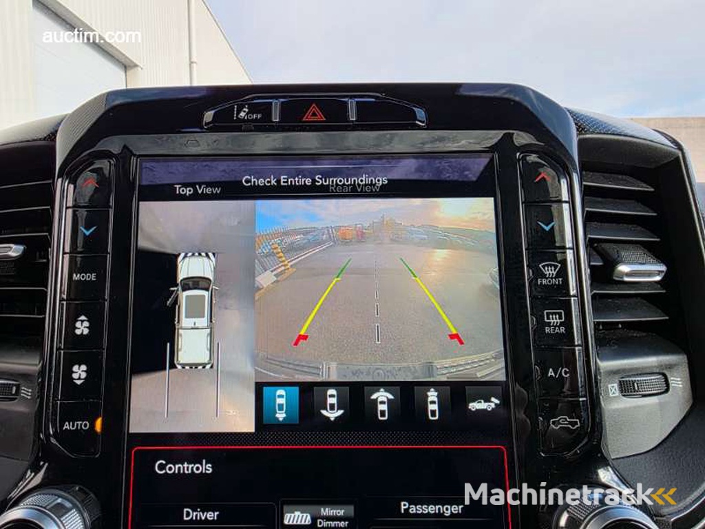 Dodge RAM  1500 TRX 4x4 2021