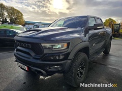 dodge-ram-1500-trx-4x4-2021