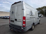 Minituur van Iveco Daily 35S 3.0 Agile 2010 Gesloten...