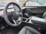 Minituur van Tesla Model Y 2024