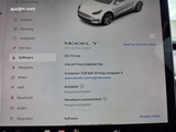 Minituur van Tesla Model Y 2024
