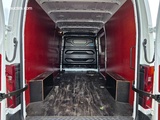 Minituur van Renault New Master L3H2 Blue dCi 2024 Gesloten...