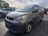 Minituur van Peugeot Expert 2019 bestelwagen met dubbele...