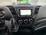 Minituur van Iveco 35S18 Daily HiMatic 2022 Gesloten...