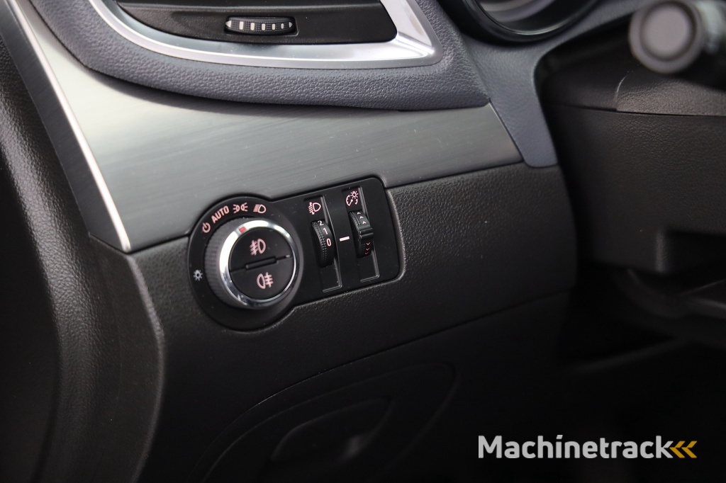 Opel Mokka 1.4 T Cosmo | Navi | Camera | Grootlicht Assist. | DAB | Clima | Cruise