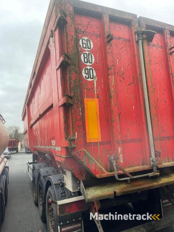 Schmitz-Cargobull céréalière