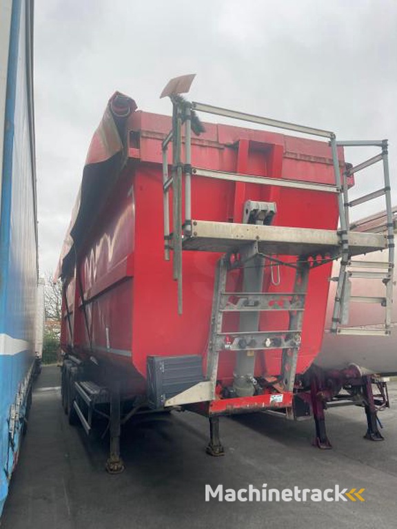 Schmitz-Cargobull céréalière