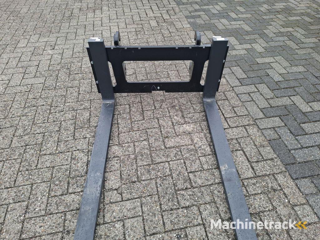 Giant PV-FEM2_SPEC-1200-G