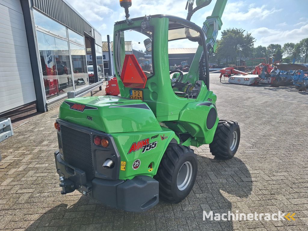 Avant 755i