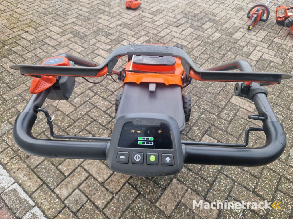 Husqvarna SET ACCUPRODUCTEN