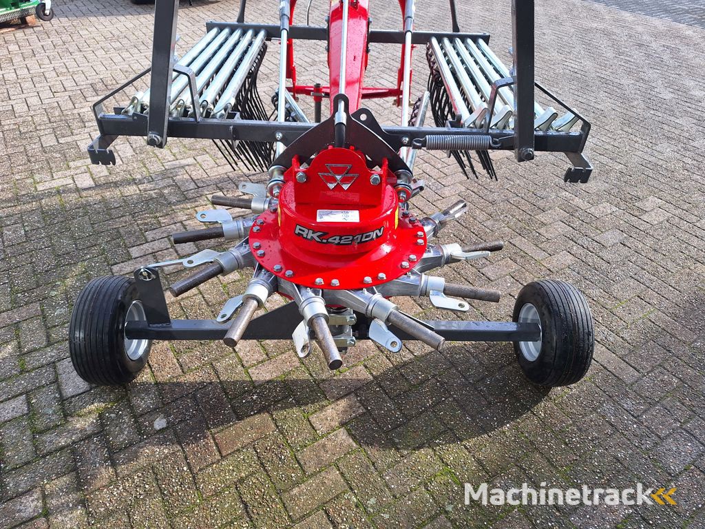 Massey Ferguson RK 421DN