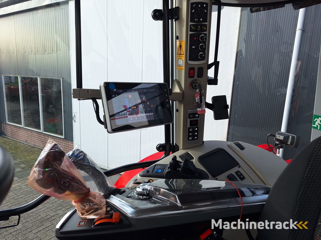 Massey Ferguson 6S.155 DYNA-6 EXCLUSIVE