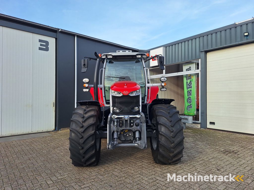 Massey Ferguson 6S.155 DYNA-6 EXCLUSIVE
