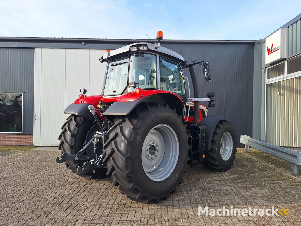 Massey Ferguson 6S.155 DYNA-6 EXCLUSIVE