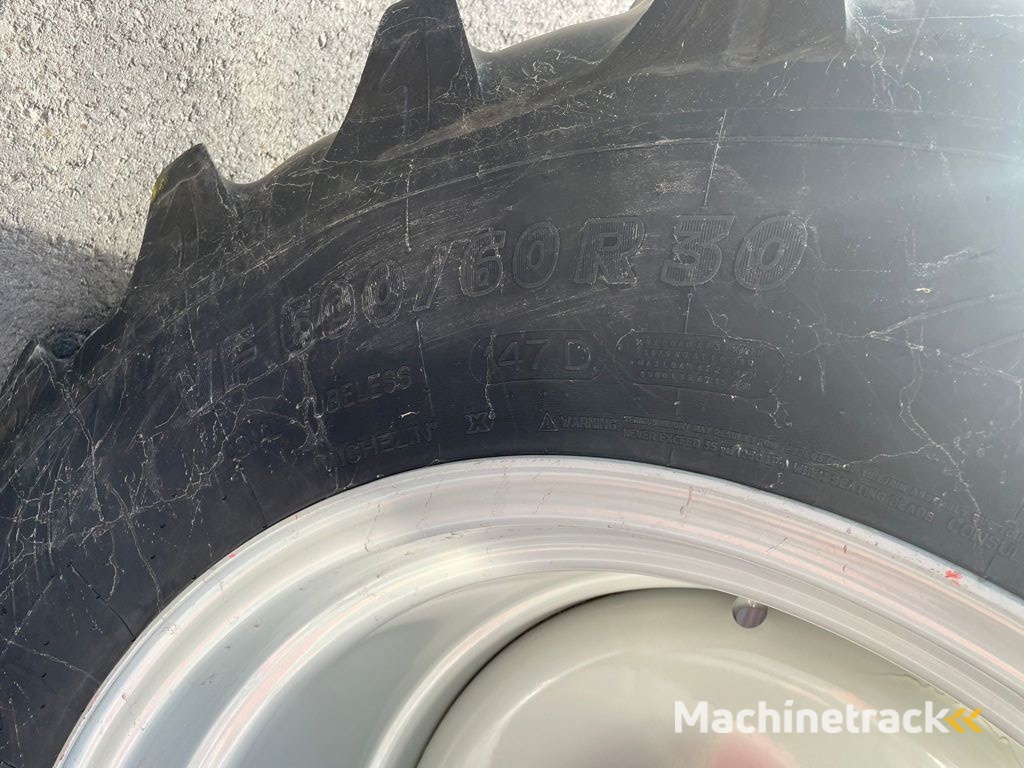 Massey Ferguson 6495 DYNA-6 T3