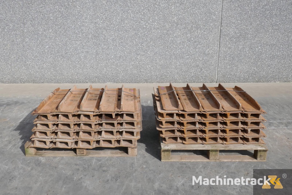 Caterpillar D6T LGP Trackshoes