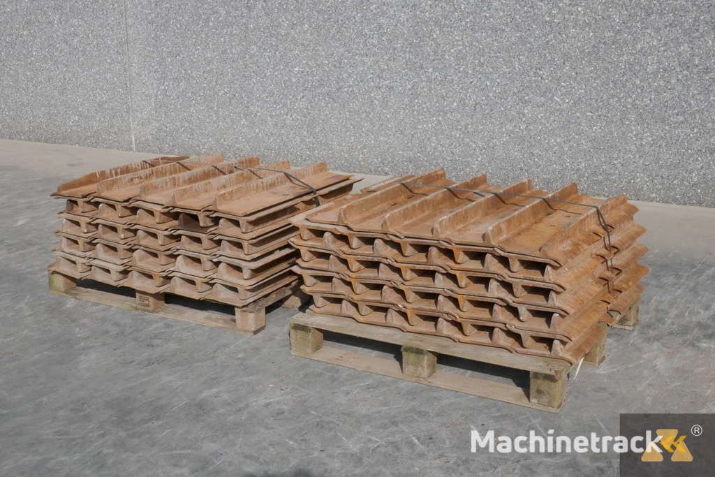 Caterpillar D6T LGP Trackshoes