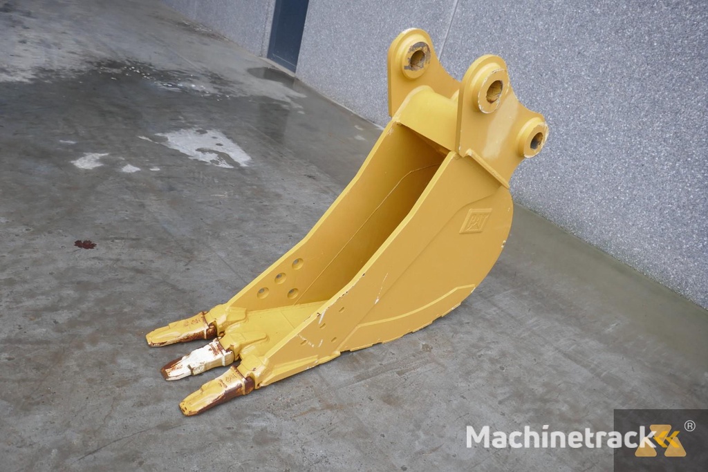 Caterpillar 320 Bucket